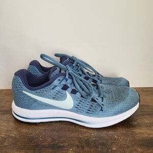 Nike Zoom Running Shoes Women's Size 8